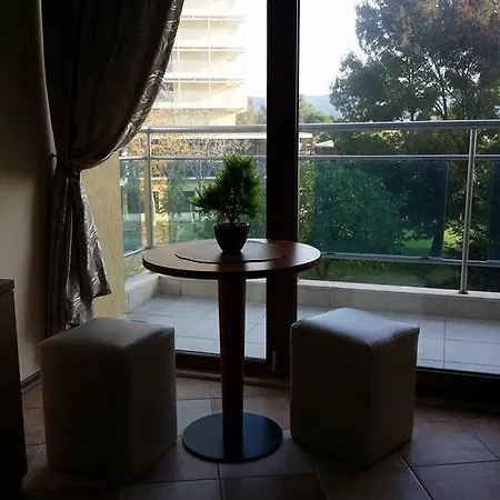 Апартамент Kaya House 8 *