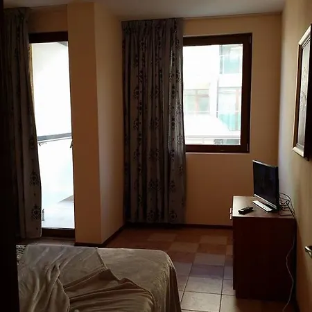 Kaya House 8 Апартамент