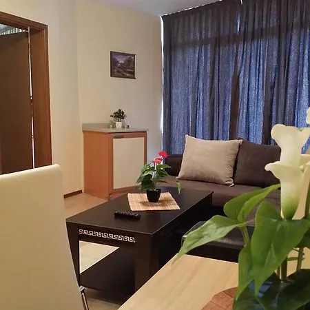 Kaya House 8 Апартамент *
