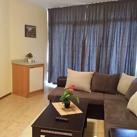 Kaya House 8 Апартамент
